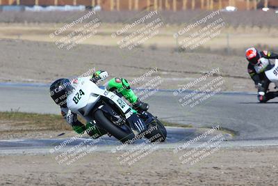 media/Mar-20-2022-AFM (Sun) [[c416bc4f31]]/Race 9/Race (Outside Grapevine)/